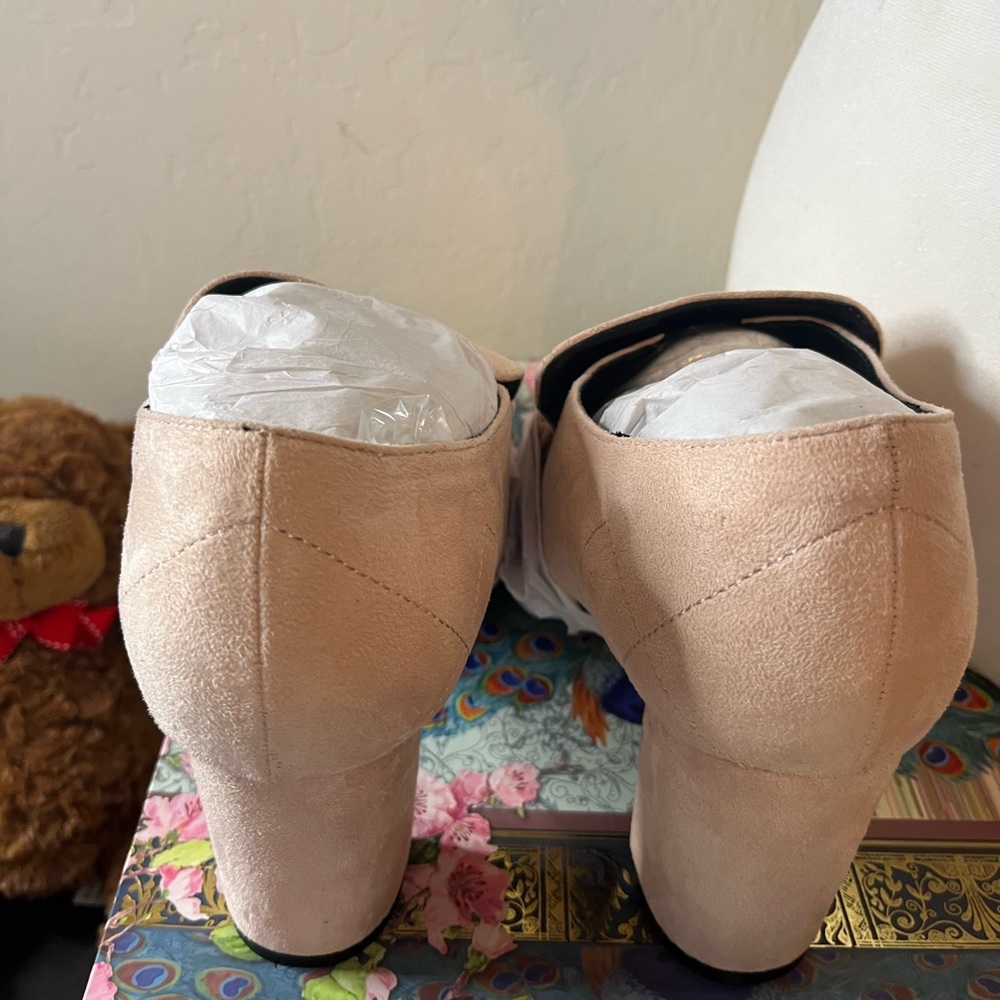 Bow Accent Pink Suede Block Heel Loafers - Picture 3 of 4